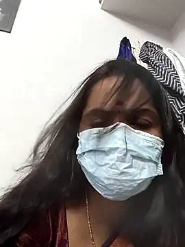 Cutie Rani online show from November 3, 10:05 am