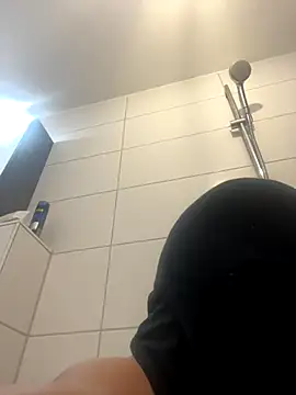 Snapshot of exmodel31 chatting on October 30, 4:30 pm exmodel31 online show from October 30, 4:30 pm