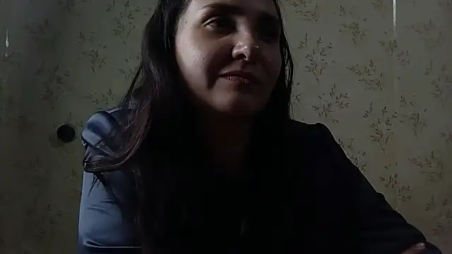 Snapshot of VoulezVous_Angel chatting on April 15, 5:42 pm VoulezVous Angel online show from April 15, 5:42 pm