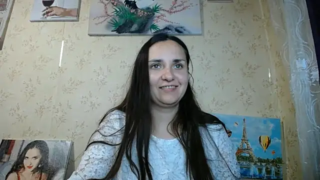Snapshot of VoulezVous_Angel chatting on May 27, 4:31 am VoulezVous Angel online show from May 27, 4:31 am