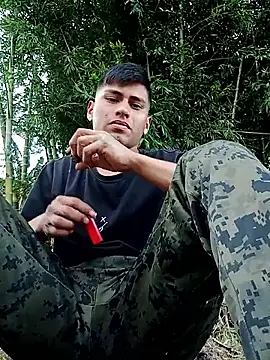 Snapshot of Ckinetor chatting on February 21, 8:54 pm Ckinetor online show from February 21, 8:54 pm