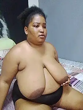 MassiveBoobsxxxx online show from January 18, 5:39 pm