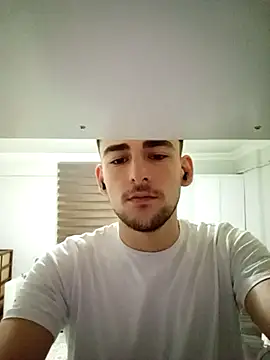 yasinesra757  online show from December 21, 3:19 pm