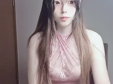 Snapshot of JuliaNoir chatting on November 1, 6:04 am JuliaNoir online show from November 1, 6:04 am