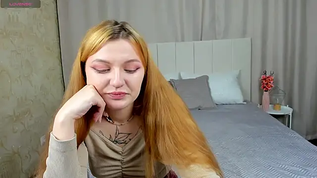 AnnaXPeach online show from November 10, 1:04 am