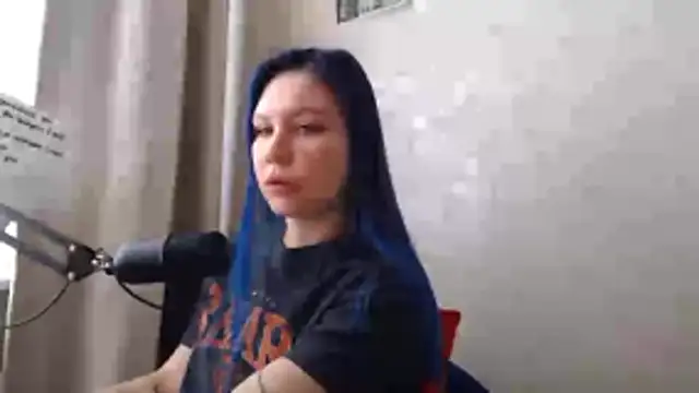 Snapshot of FatalFlirt chatting on November 1, 12:07 pm FatalFlirt online show from November 1, 12:07 pm