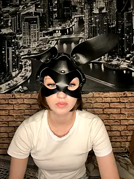 bunnyria1 online show from November 4, 3:22 pm