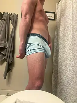 fitwhitecock online show from January 16, 9:08 pm