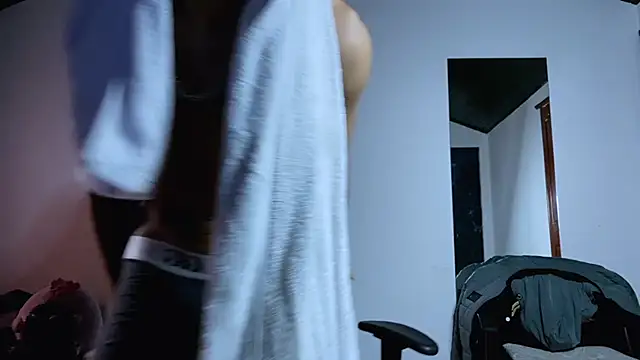 3v1l online show from November 9, 6:39 pm