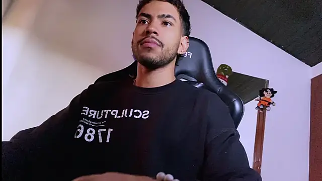 3v1l online show from December 18, 7:20 pm