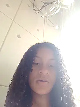 lolo sfdinhaa online show from October 31, 5:25 pm