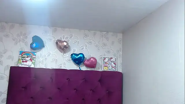 selenabustamante online show from May 3, 11:27 am