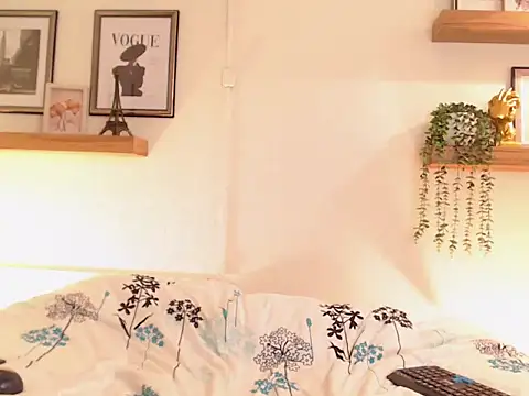 Madisonkay online show from March 26, 7:08 pm