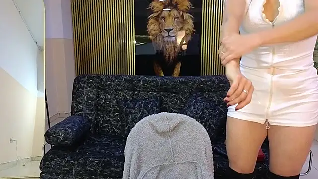 malen fitnessmilf online show from February 13, 12:12 pm