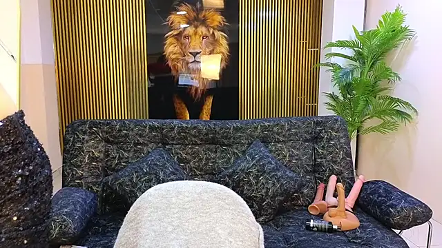 malen fitnessmilf online show from March 2, 12:34 pm