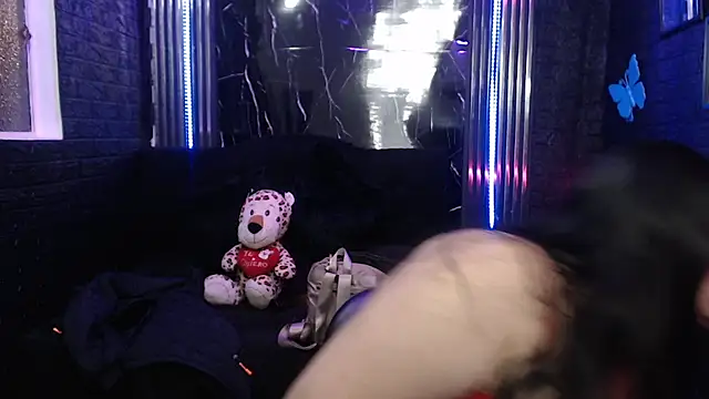lehia 285 online show from April 30, 1:06 pm