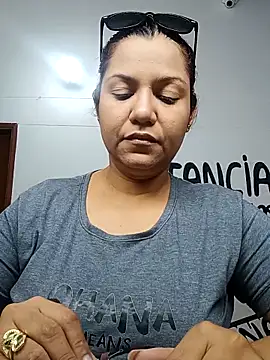 Samaraa Lee online show from November 17, 11:49 am