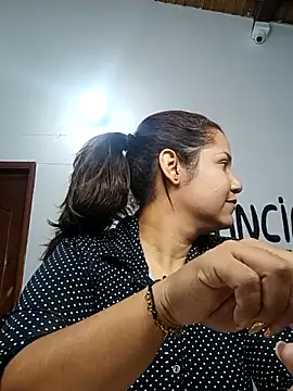 Samaraa Lee online show from November 18, 11:36 am