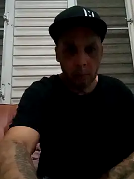 Snapshot of feoGG197 chatting on November 15, 10:15 pm feoGG197 online show from November 15, 10:15 pm