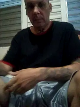 Snapshot of feoGG197 chatting on November 29, 11:13 am feoGG197 online show from November 29, 11:13 am