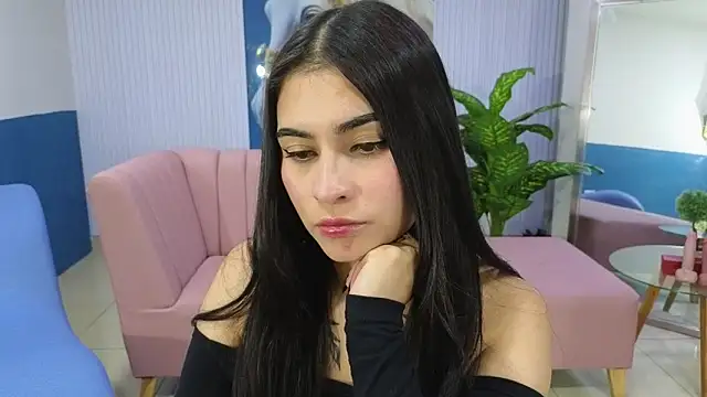 Snapshot of amy_lovelydoll chatting on April 13, 6:57 pm amy lovelydoll online show from April 13, 6:57 pm