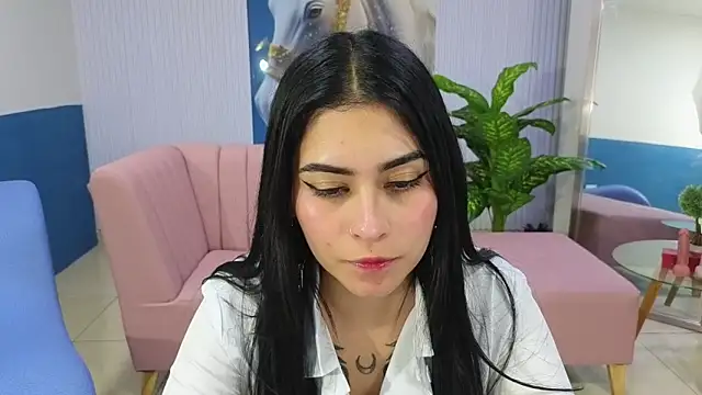 Snapshot of amy_lovelydoll chatting on April 15, 7:21 pm amy lovelydoll online show from April 15, 7:21 pm
