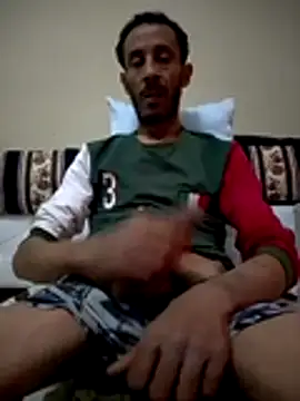 walide100000 online show from April 5, 9:45 pm