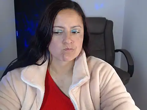 kristelltender1 online show from November 21, 12:54 am