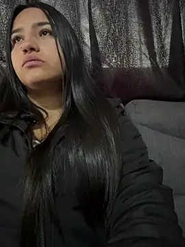 Samantha firee online show from May 4, 11:06 am