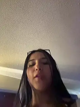 Snapshot of Samantha_firee chatting on July 7, 7:23 am Samantha firee online show from July 7, 7:23 am
