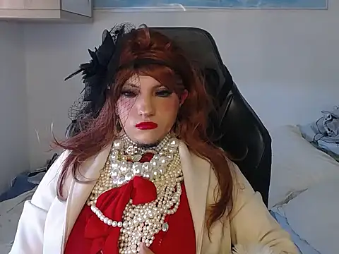 VanesaCrossic online show from October 7, 7:49 am