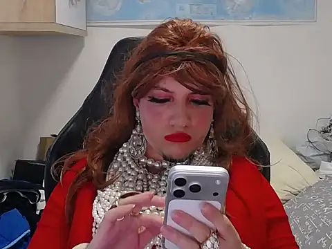 Snapshot of VanesaCrossic chatting on February 7, 9:57 am VanesaCrossic online show from February 7, 9:57 am