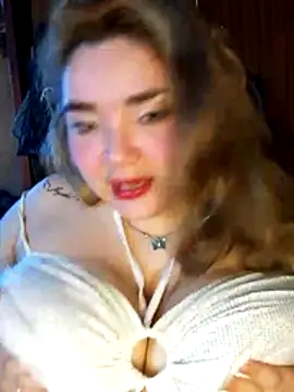 Snapshot of Modelocurvi chatting on November 2, 10:34 pm Modelocurvi online show from November 2, 10:34 pm