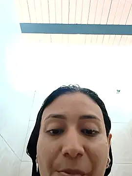 Snapshot of Minie03_ chatting on January 15, 6:44 pm Minie03 online show from January 15, 6:44 pm