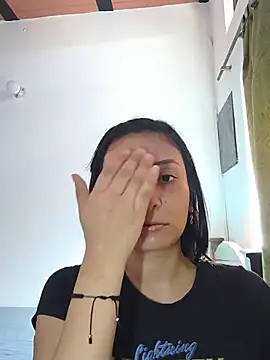 Minie03  online show from May 20, 2:34 pm