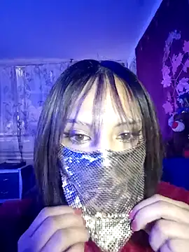 Snapshot of BellaChiquis_ chatting on February 3, 9:20 pm BellaChiquis online show from February 3, 9:20 pm