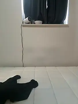 jura xxx online show from March 26, 4:40 am