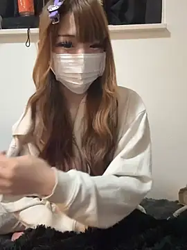 Snapshot of jura_xxx chatting on July 21, 1:24 pm jura xxx online show from July 21, 1:24 pm