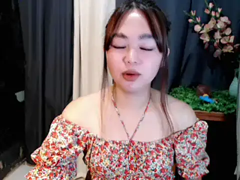 Snapshot of lustfullakim chatting on April 25, 2:25 pm lustfullakim online show from April 25, 2:25 pm