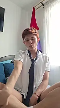 Apolitoo online show from November 1, 8:00 pm