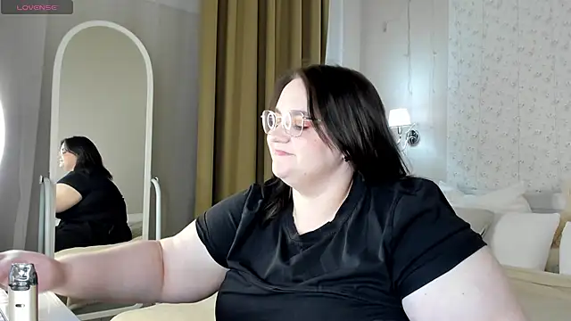 bbwsexis online show from January 6, 9:24 am