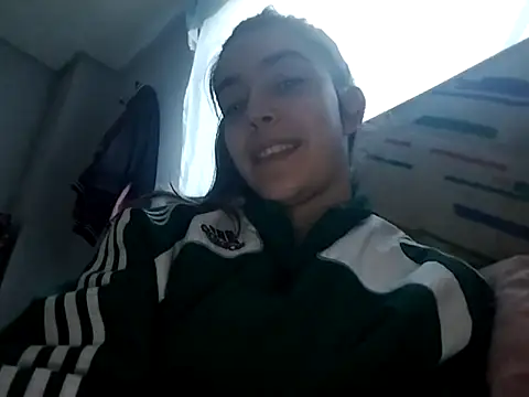 mooreenaa23 online show from November 3, 4:19 pm