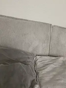 Lana-Grey online show from May 15, 9:55 pm