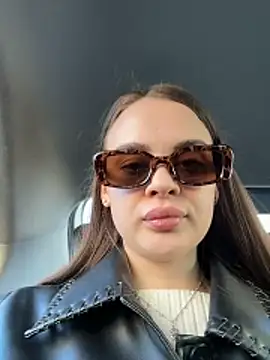 KristiRich online show from May 8, 2:11 pm
