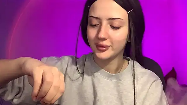 RuthGarner online show from November 2, 1:24 pm