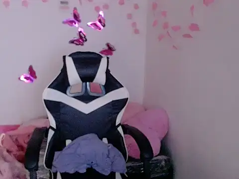 Samanta 777 online show from November 17, 10:15 pm