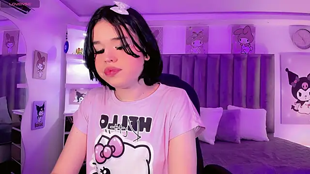 ClaudiaSophia online show from January 15, 12:10 pm