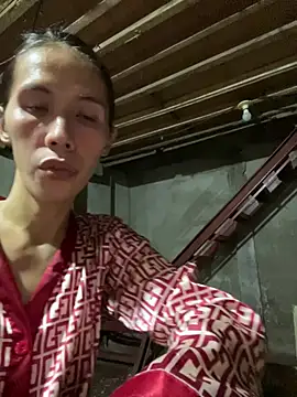 Snapshot of bellaUtops chatting on February 13, 6:48 pm bellaUtops online show from February 13, 6:48 pm