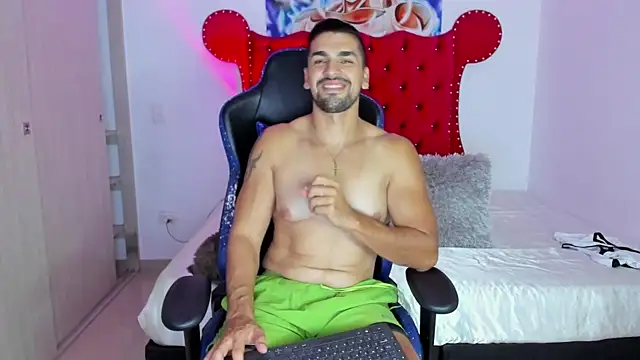 axelwinters   online show from March 30, 11:28 pm