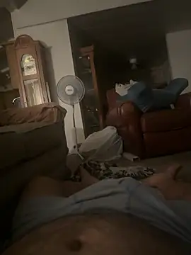 Snapshot of jayrr31 chatting on November 1, 12:29 pm jayrr31 online show from November 1, 12:29 pm